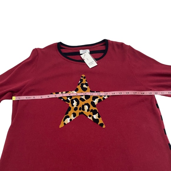 Crown & Ivy Cranberry Multicolor Intarsia Star Sweater With Stripes, Size Large - Picture 10 of 14